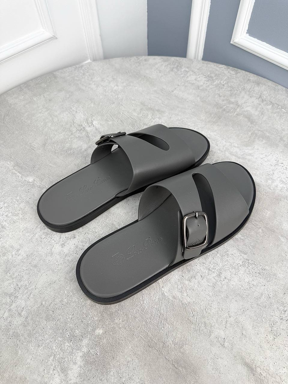 Шлепанцы Loro Piana