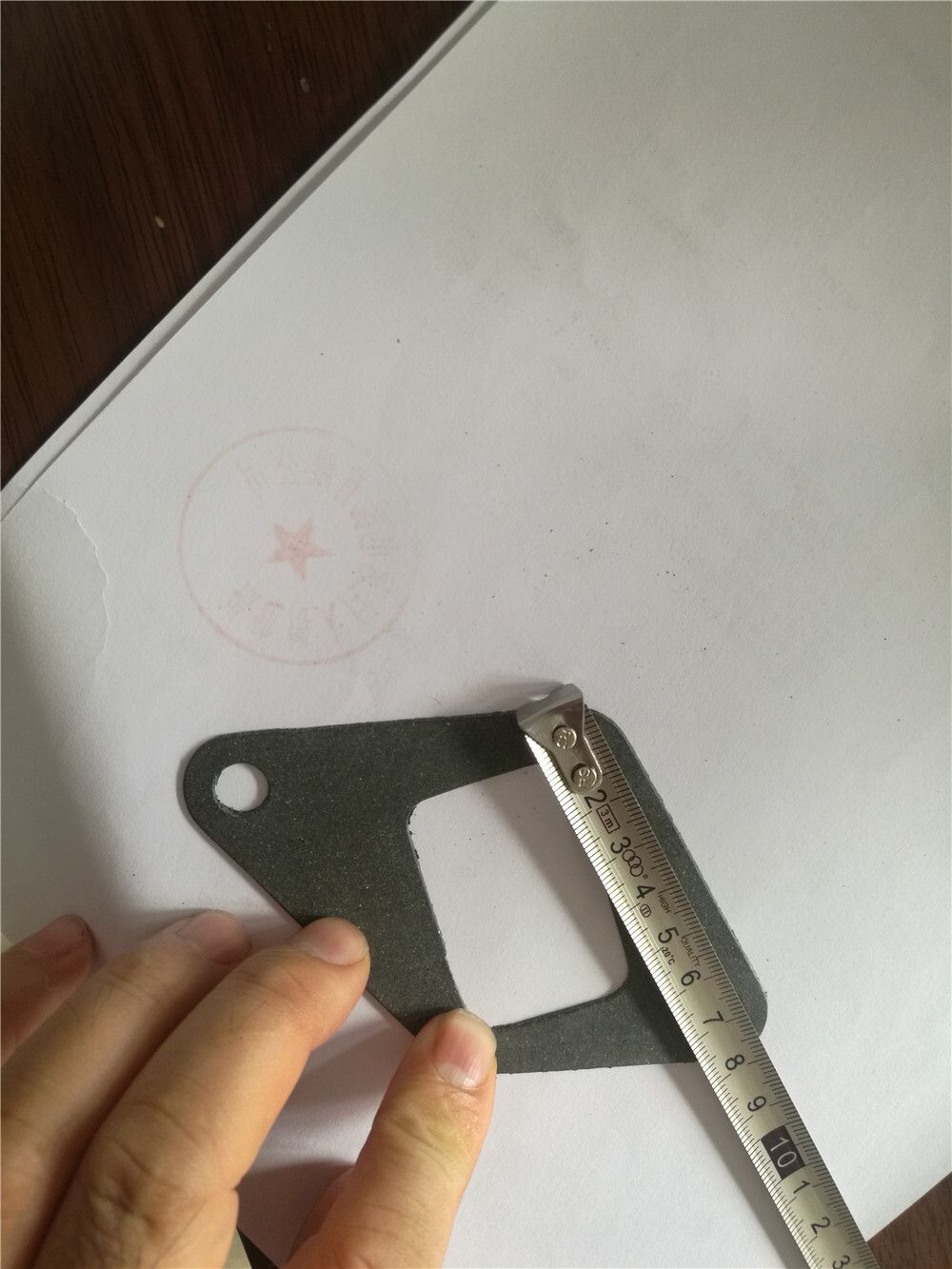 Прокладка впускного коллектора и ГБЦ TDQ 20 4L/Intake Manifold Gasket (item 38) QC490Q(DI)-03002