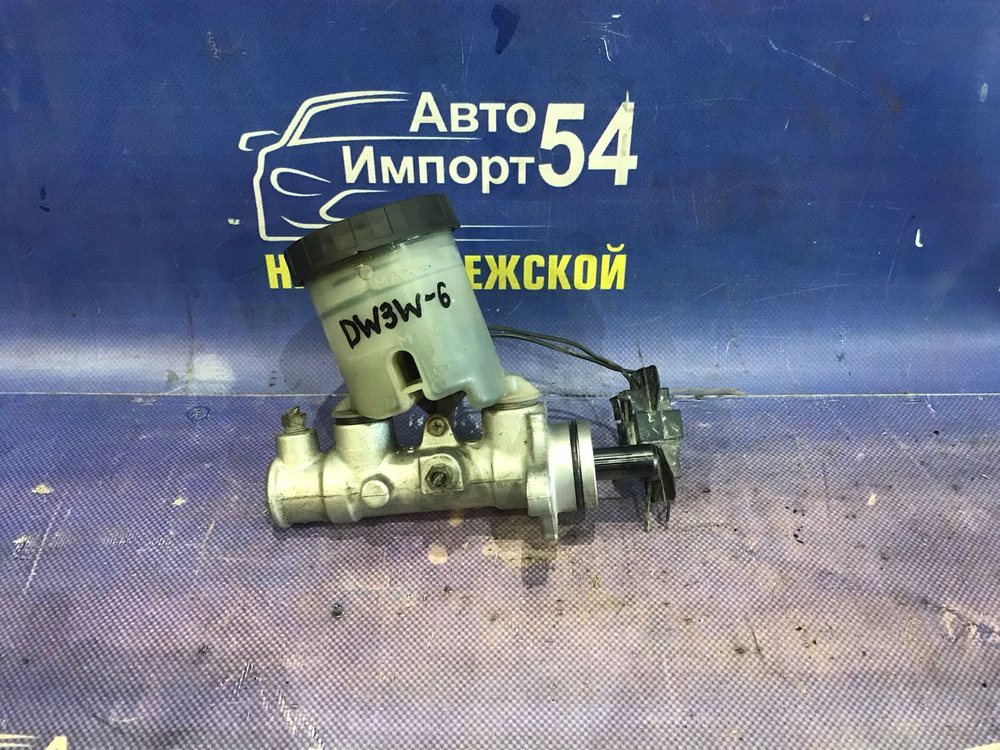Главный тормозной цилиндр MAZDA DEMIO 2001