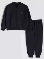 Черный спортивный костюм для мальчика в школу