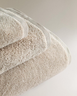Zara Home - Банное полотенце из очень мягкого хлопка (700 гхм2), бежевый, 30х50 см