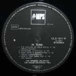 The Oscar Peterson Trio + The Singers Unlimited / In Tune (LP)