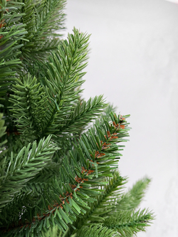 Ель Triumph Tree Баварская 260см зеленая