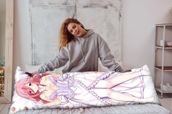 Дакимакура Мику Накано №9