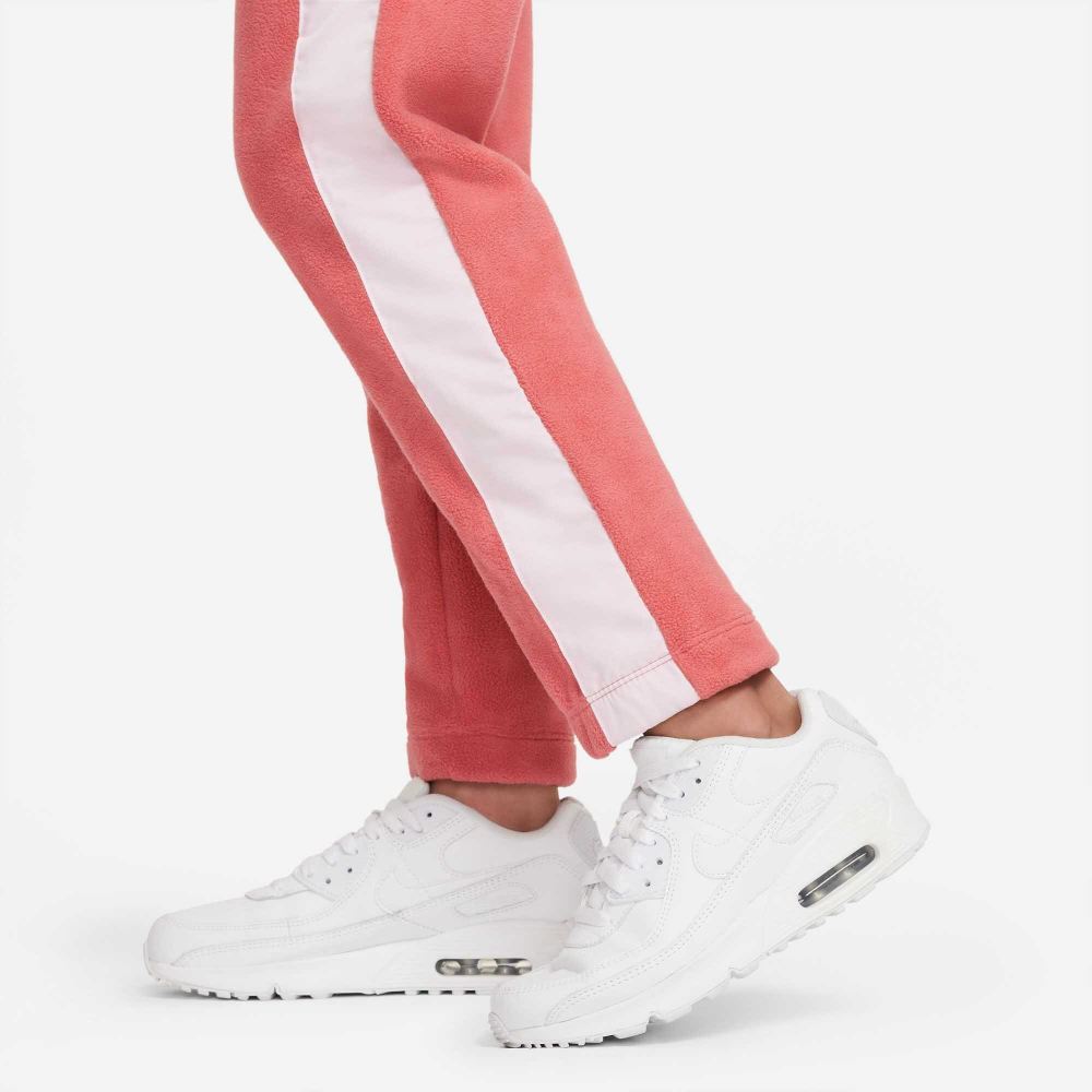Nike heritage sportswear hot sale