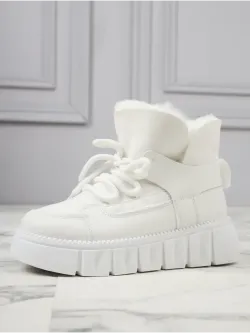 Зимние ботинки на платформе