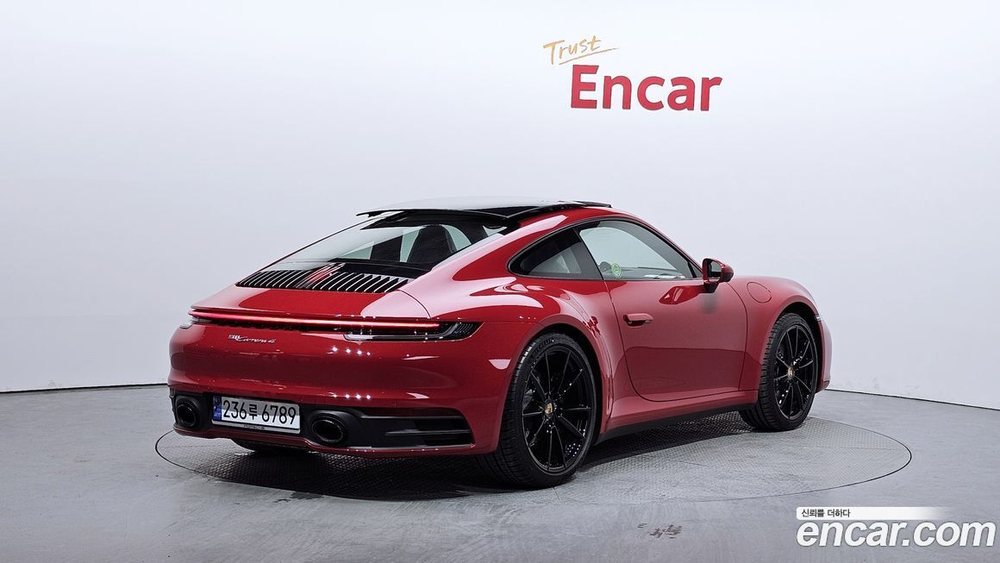 Porsche 911 (992) Carrera 4 (12.2023)