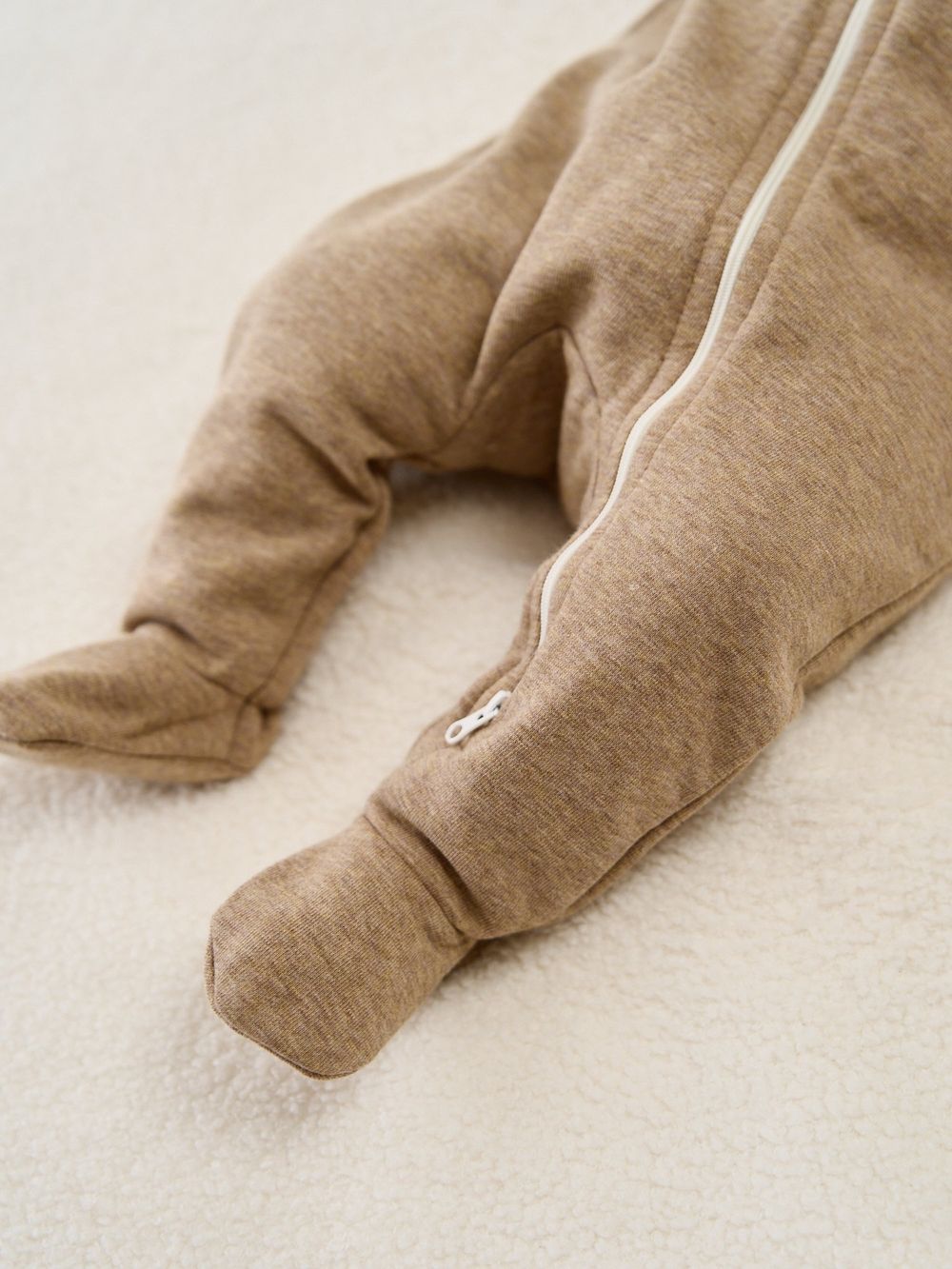 Комбинезон-косуха с закрытой ножкой "Халва" утепленный 0+