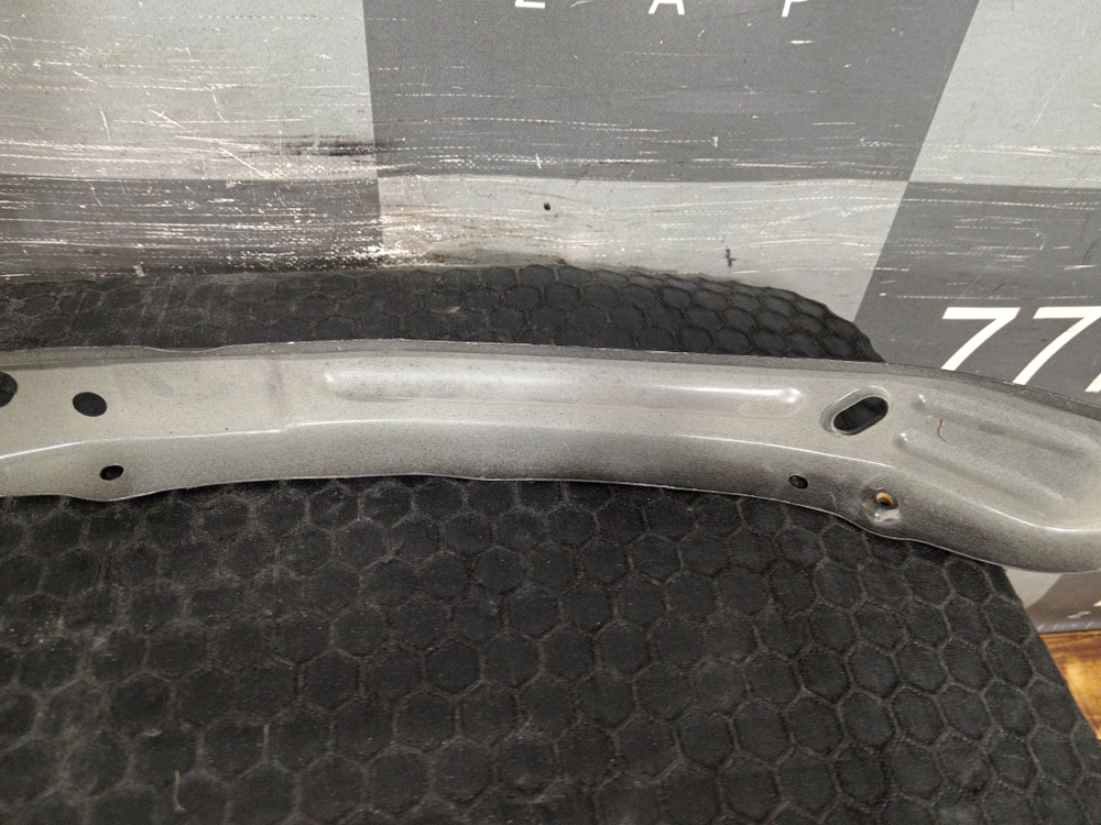 Кронштейн передней панели правый Chery Tiggo 7 Pro 20-нв Б/У Оригинал 501001401AA