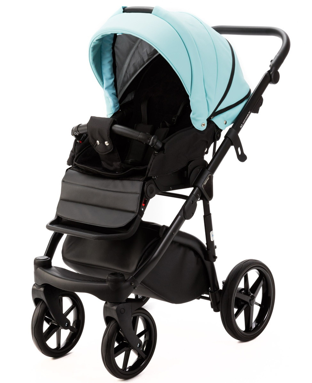 Детская коляска Adamex Nola Deluxe 3 в 1 N-SD111 (СВ.БИРЮЗОВАЯ.КОЖА + ЧЕРН.КОЖА)
