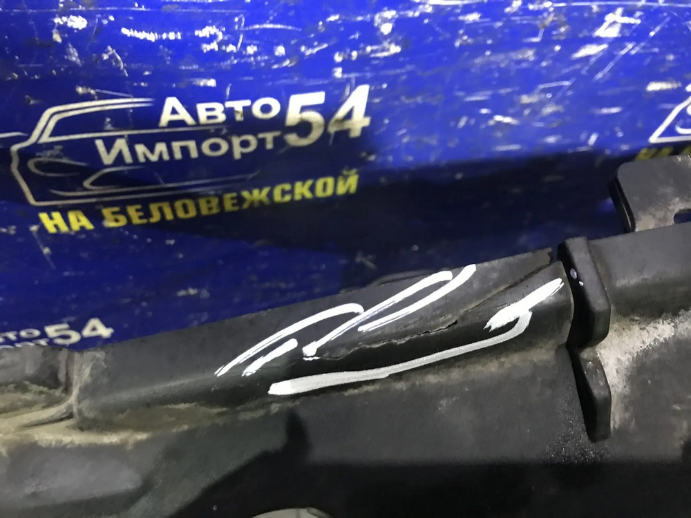 Рамка радиатора / телевизор MAZDA MAZDA6 2003