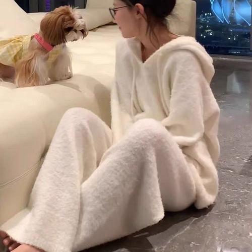 Пижама плющевая