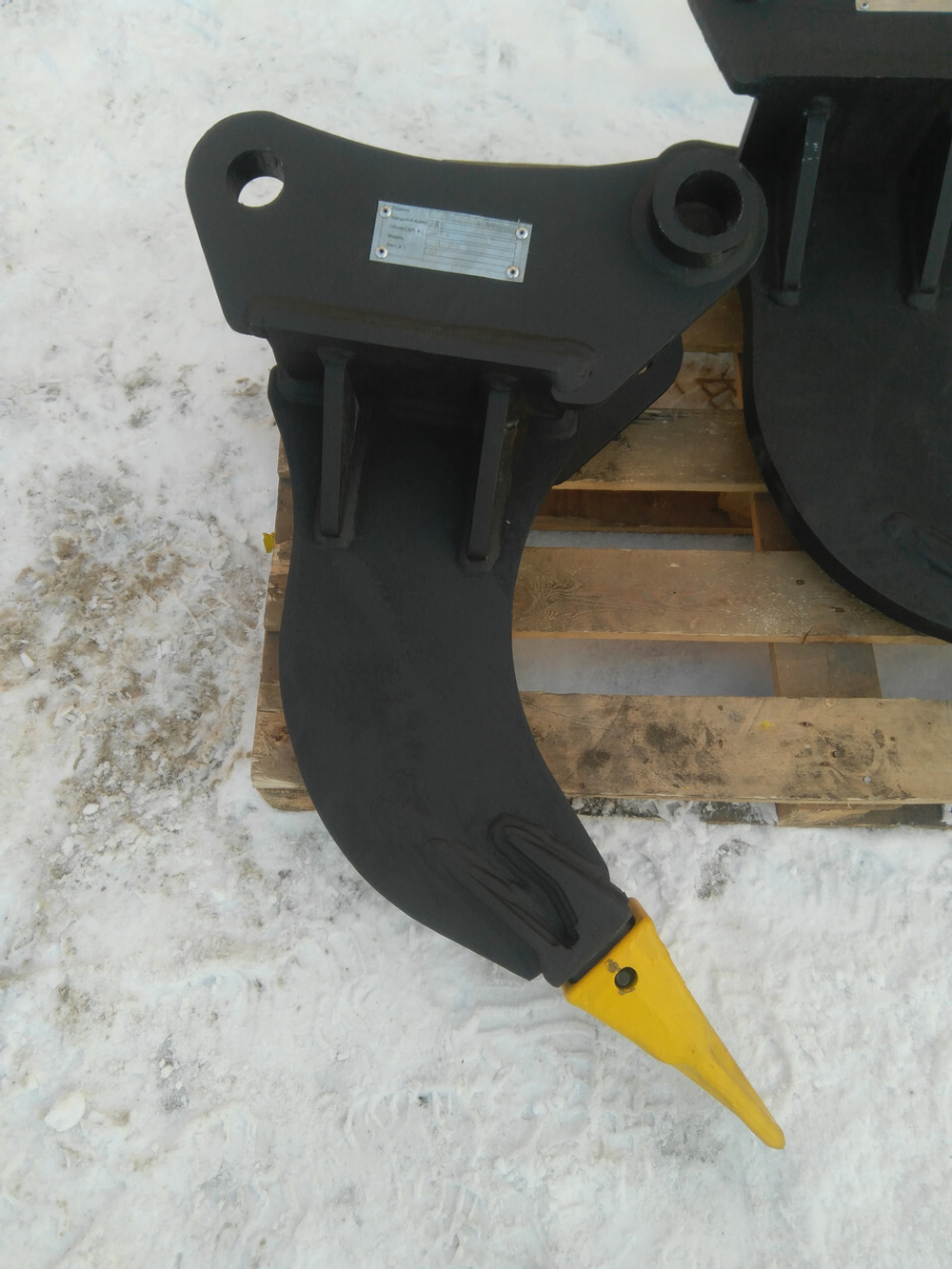 Клык (рыхлитель) CAT428/432/444/416/442