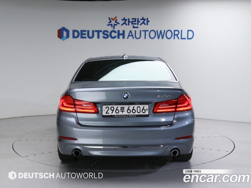 BMW 5 Series (G30) 530e Luxury (12.2019)