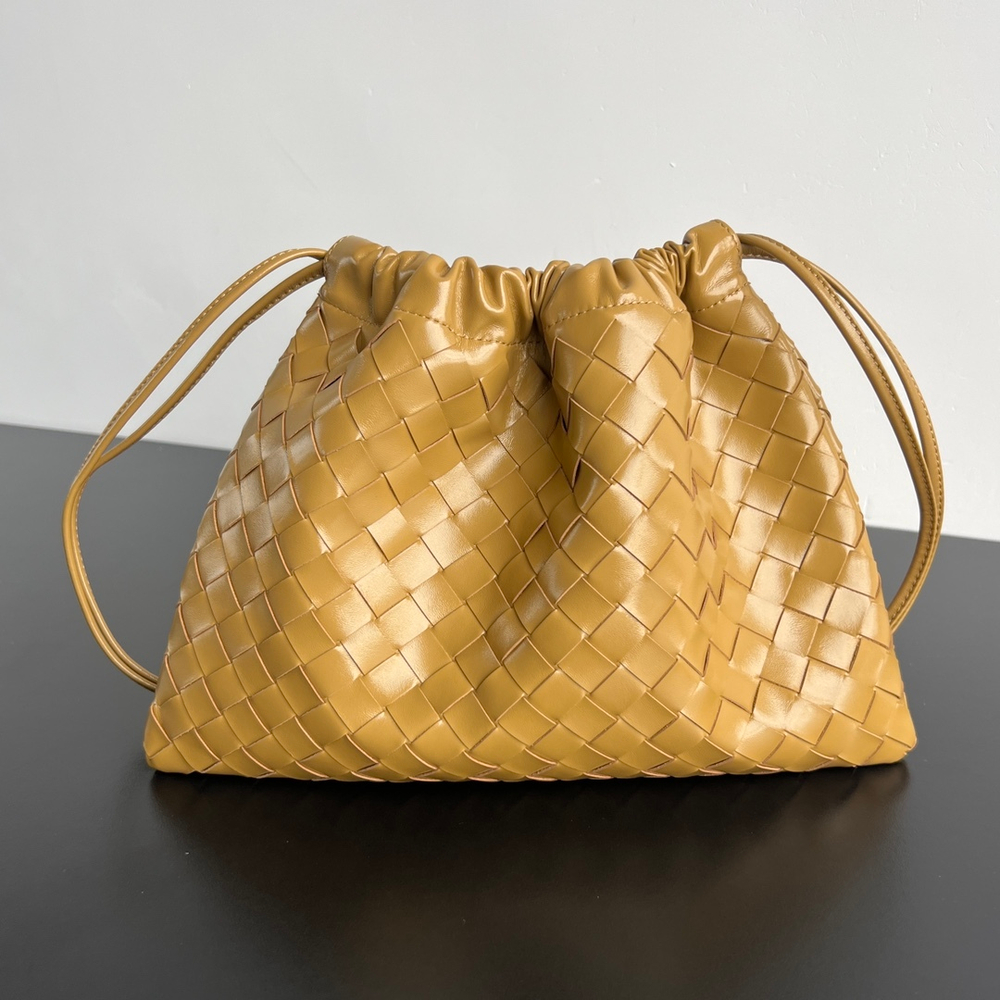 Bottega Veneta Medium Dustbag 32 cm