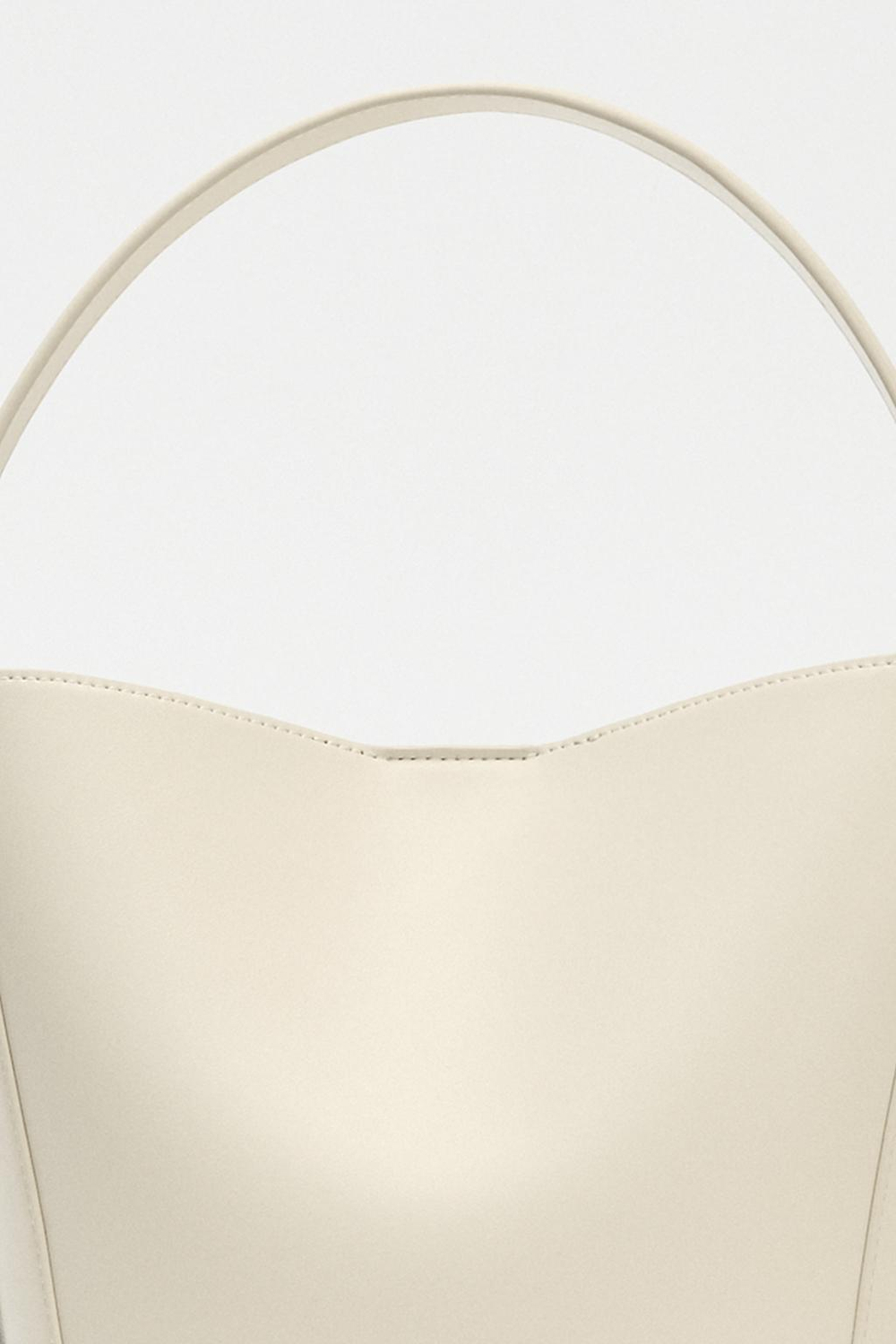 Bucket bag