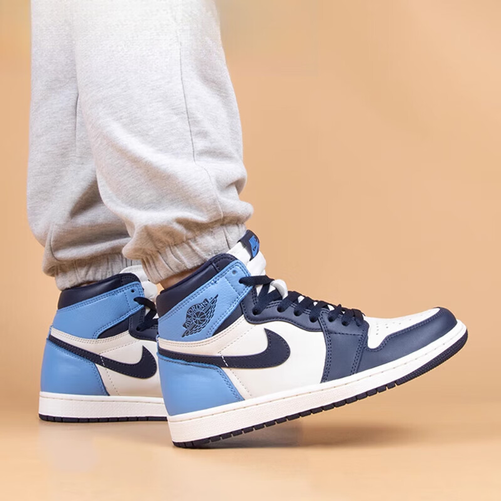 Jordan 1 Retro High Obsidian GS