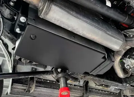 Дополнительный топливный бак на 54 литров для Lexus LX 700H (J300) 3.5TT гибрид 2024+ Лексус