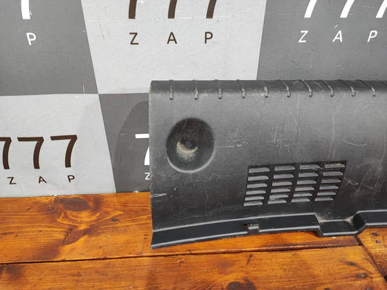 Обшивка багажника задней панели Kia Rio 4 (FB) 17-22 Б/У Оригинал 85770H0000