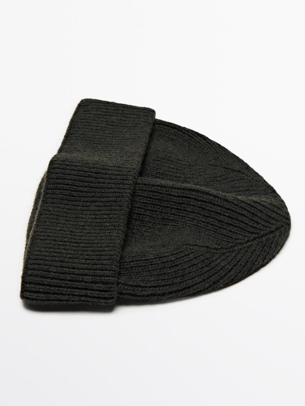 Massimo Dutti Шапка бини из 100% кашемира, темно-зеленый