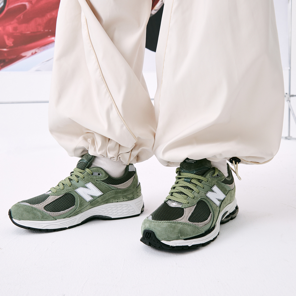 Кроссовки New Balance Nb 2002R D