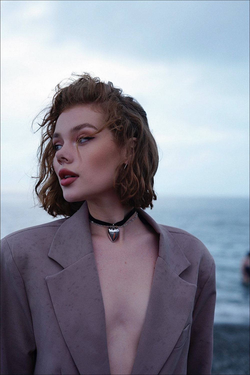 Колье-сердце Любимая на цепочке с лентой