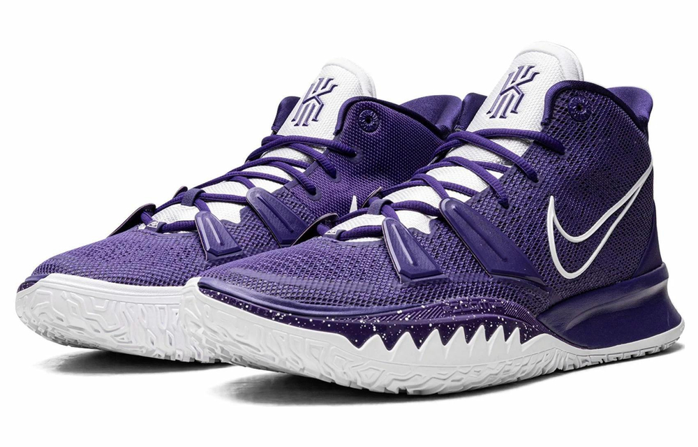 Кроссовки Nike Kyrie 7