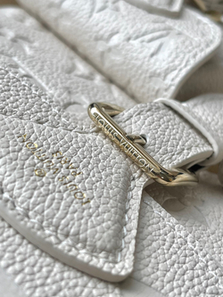 Louis Vuitton Backup