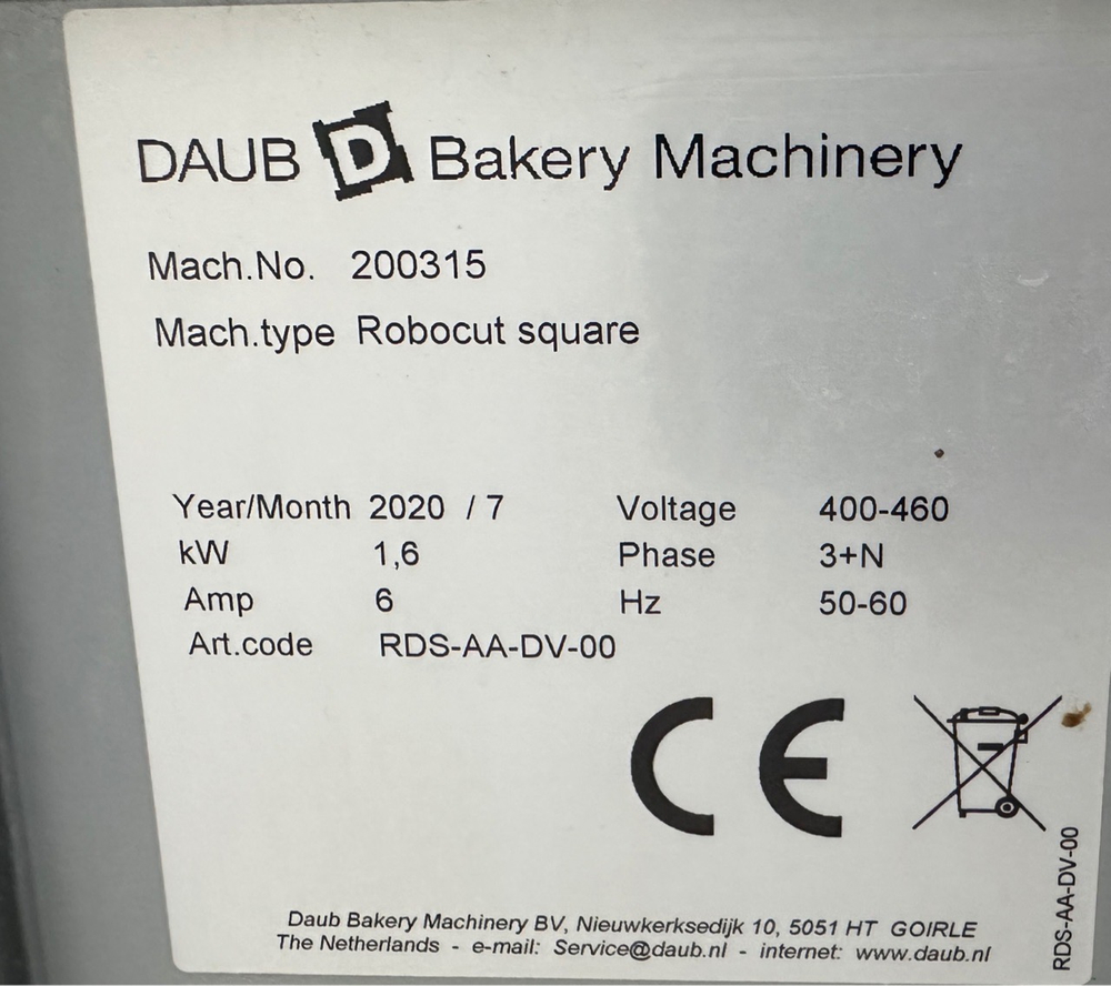 Тестоделитель Daub Bakery Machinery Robocut square