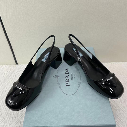 Туфли Prada