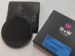 B+W BASIC 092 IR Black Red 695 72mm. Светофильтр инфракрасный для фотосъёмки
