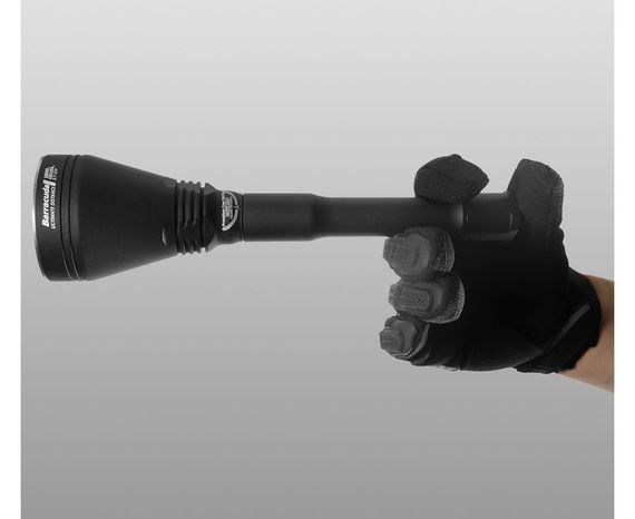 Поисковый фонарь Armytek Barracuda Pro теплый свет