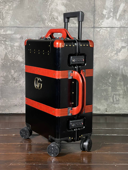 Чемодан Gucci