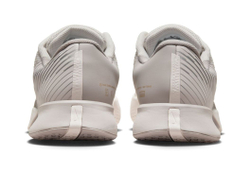 Мужские кроссовки теннисные Nike Zoom Vapor Pro 2 Premium - белый