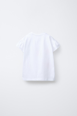 ZARA ФУТБОЛКА С ПРИНТОМ И ВОЛАНАМИ, БЕЛЫЙ