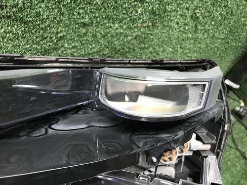 Битая Фара левая Genesis GV80 (2020-2023) LED