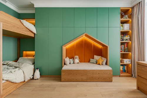 Шкаф в детскую