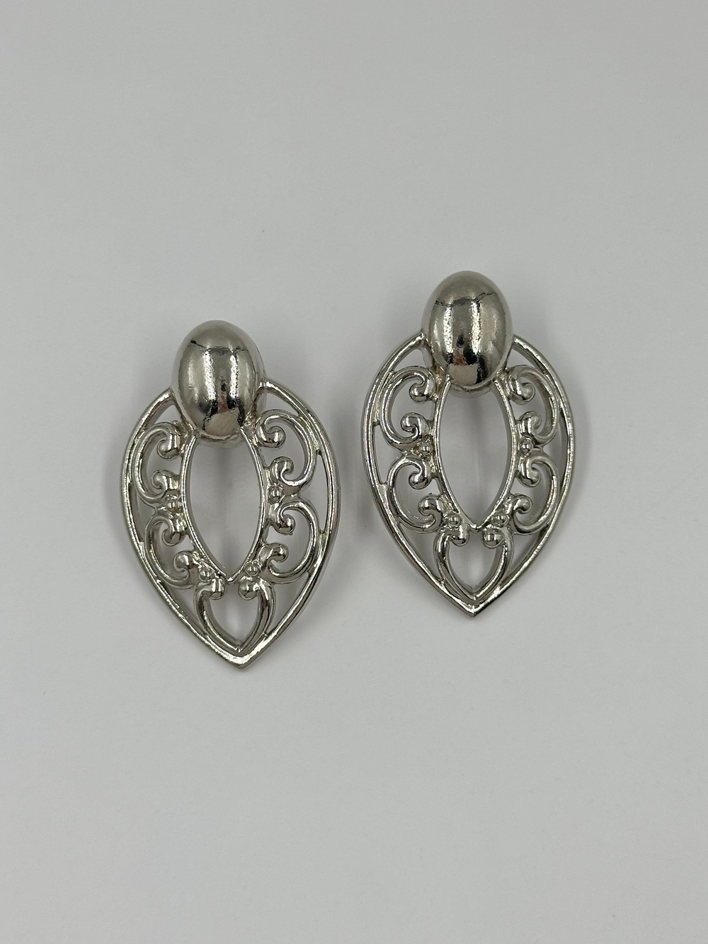 Крупные серьги Avon