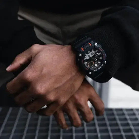 Наручные часы Casio G-Shock GA-900-2ADR