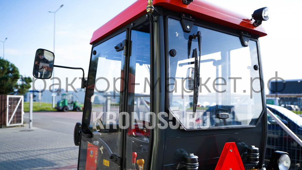 Трактор Kubota | Кубота A211N-OPC 9+3 (Kubota India) STD agri 7.00-12 / 8.3-20 (с ПСМ)