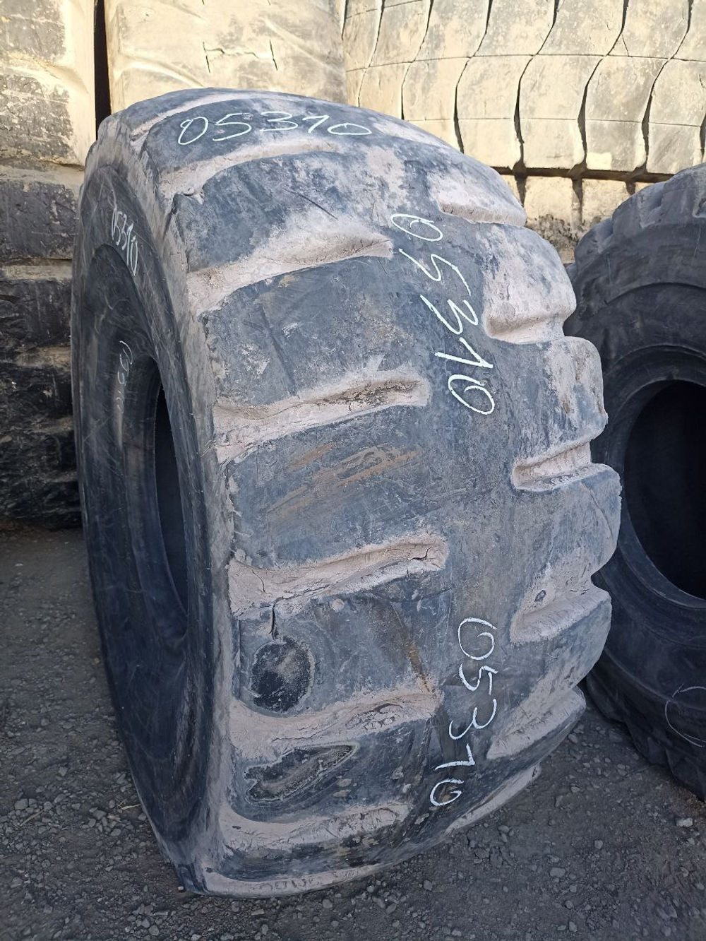 26.5R25 Bridgestone VSDL шина б/у