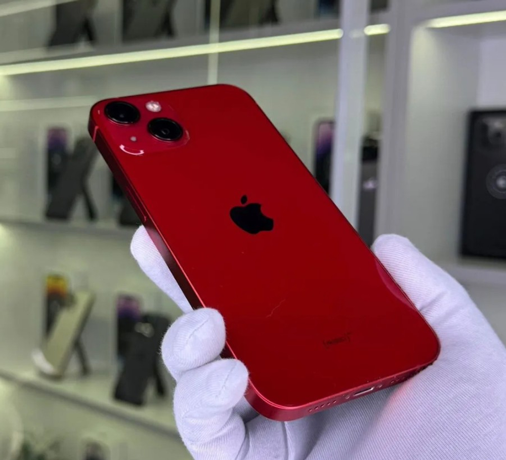 iPhone 13, 128 ГБ б/у