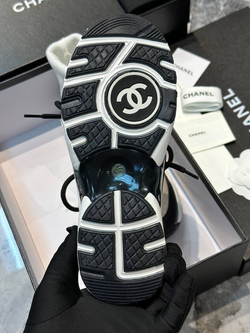 Кроссовки Chanel