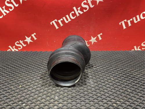 Патрубок отопителя 2016г