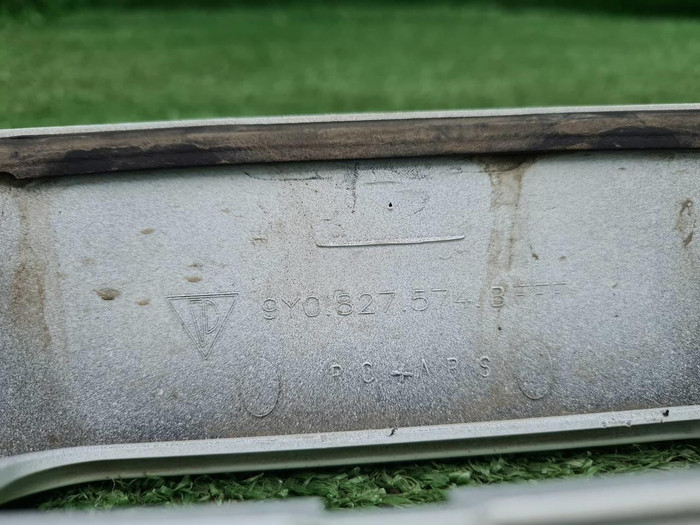 Накладка крышки багажника Porsche Cayenne 3 17-23