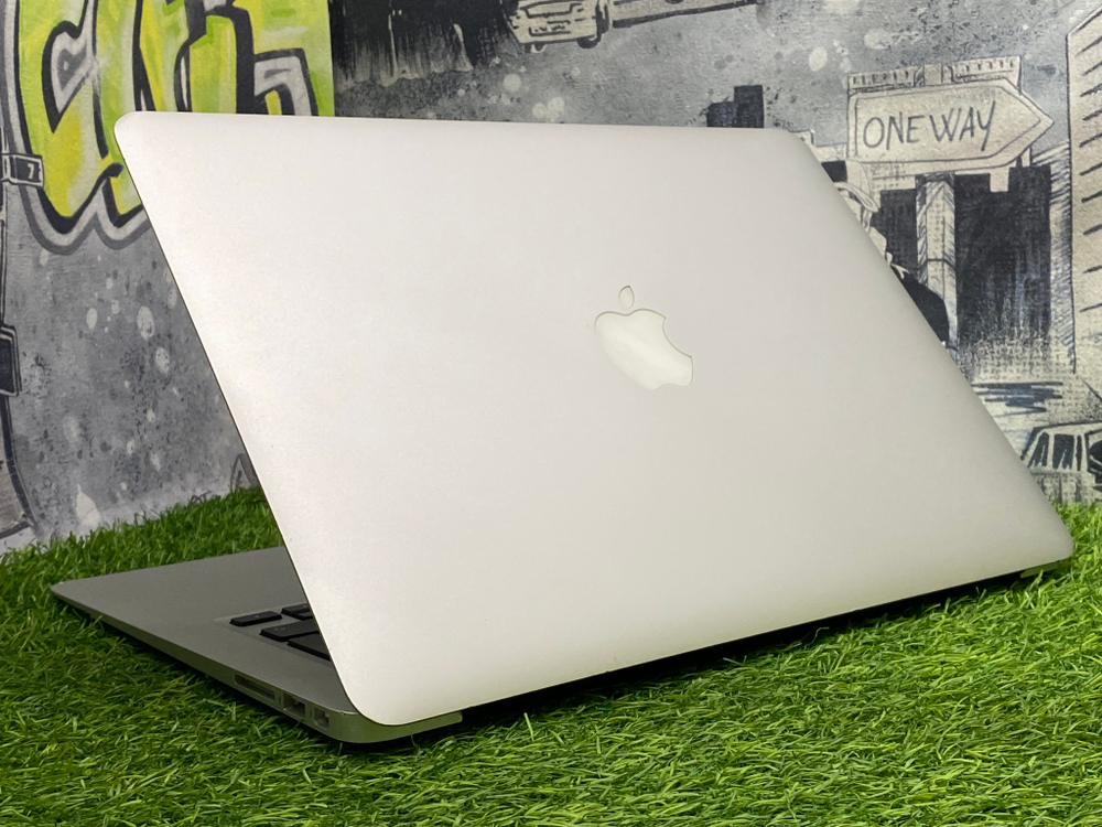 MacBook Air 13 2013 i7 8/512GB A1466