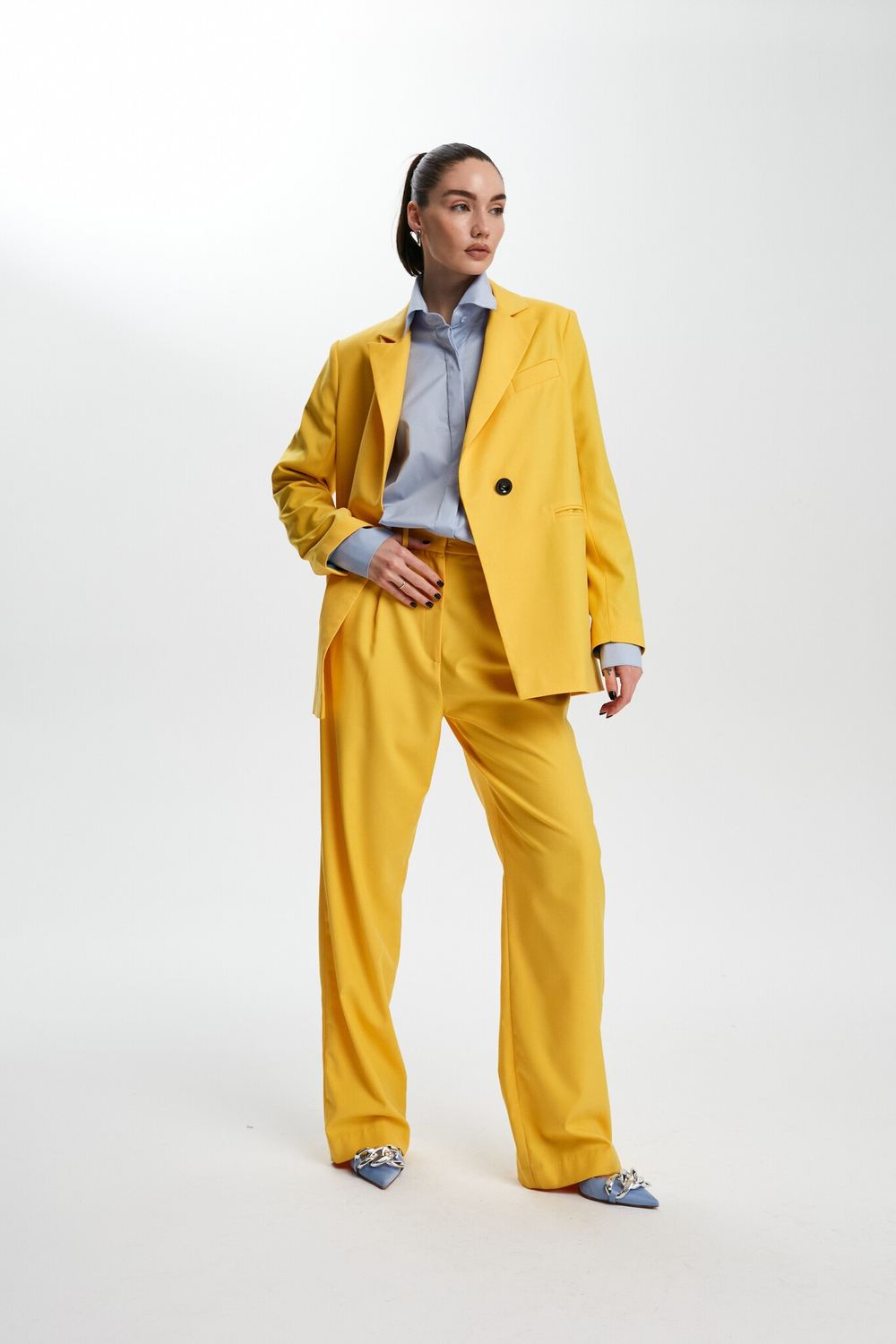 Пиджак желтый