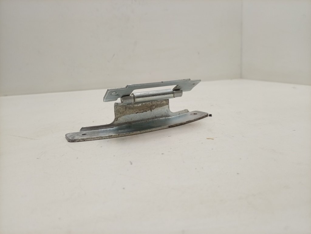 IWSE6125 кт72 Петля люка для стиральной машины Indesit IWSE6125 б/у