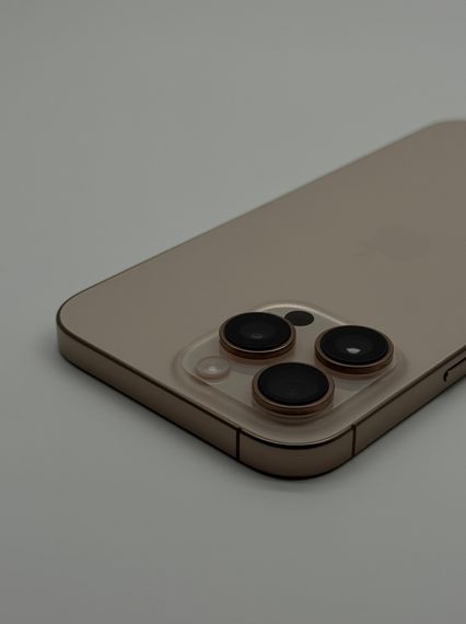 iPhone 16 Pro Max 256Gb Desert Titanium