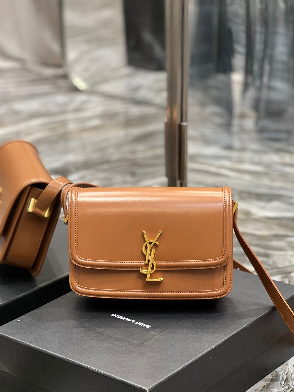 Saint Laurent Solferino 23 cm